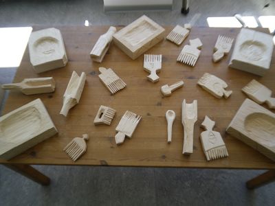 Gebrauchsgegenstände aus Holz 